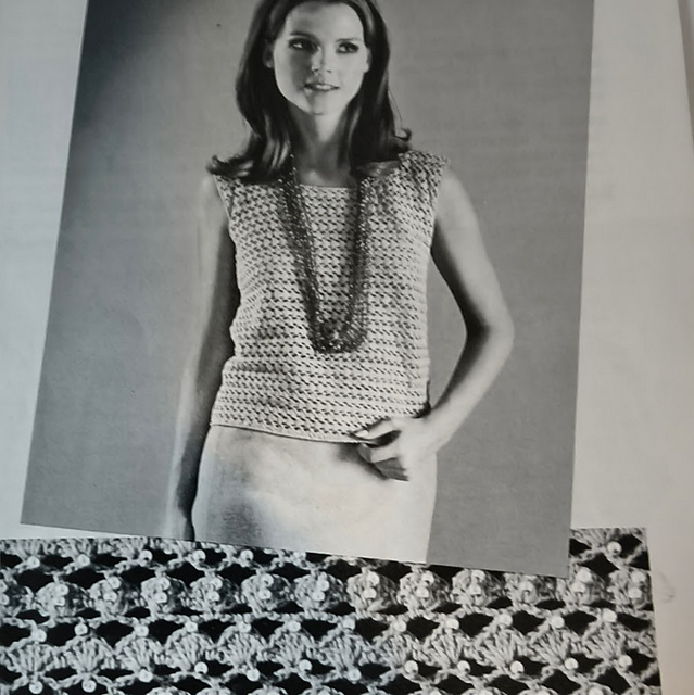 Crocheted Shell A-620