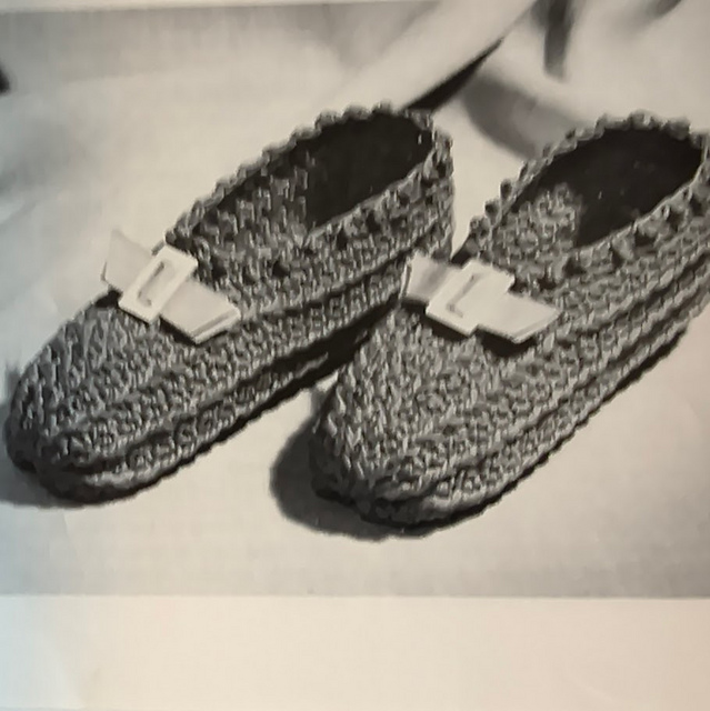 Child's Crochet Slippers A-622