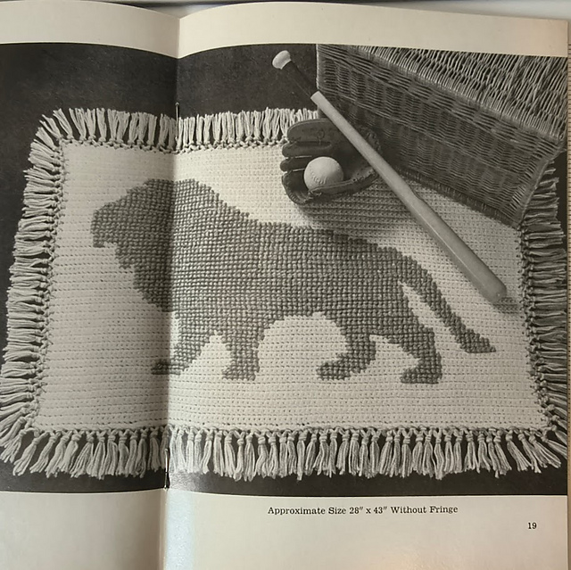 Lion Rug in Crosstitch