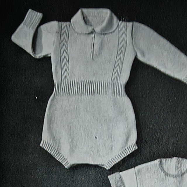 No. 8217 Rompers