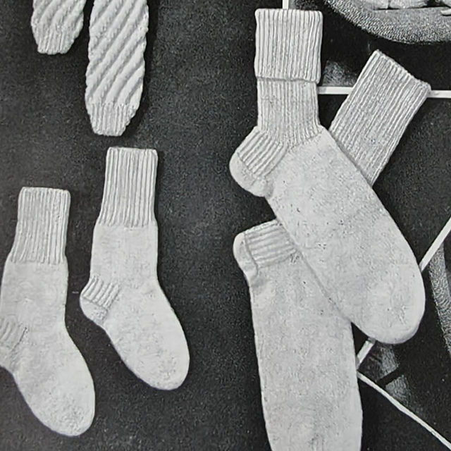 No. 8221 Children's Short Socks