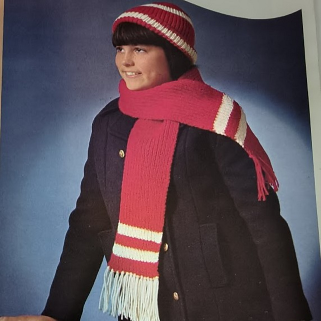 Pea Cap and Scarf