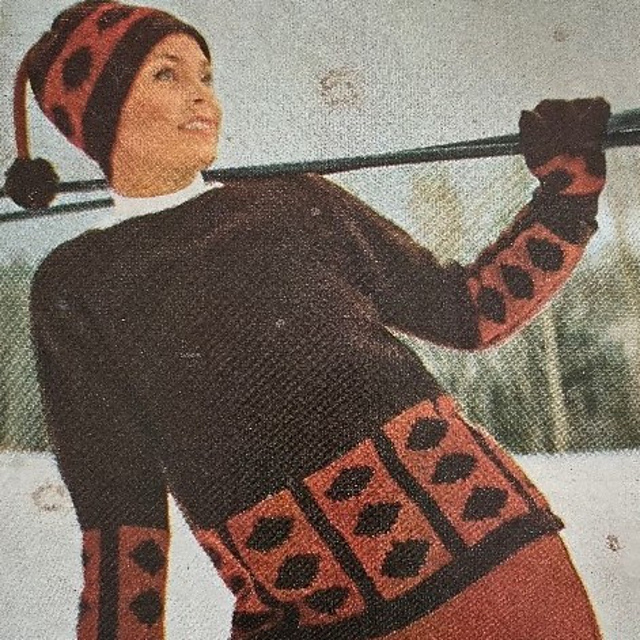 Mountain Ash Set (Cap and Mittens)