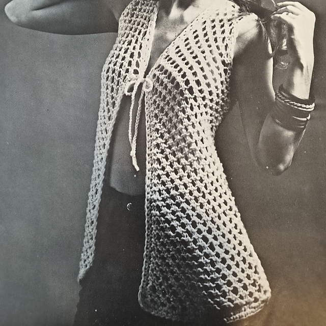 No 7607 Diamond Vest