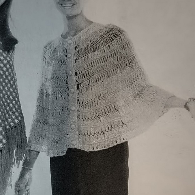 No 1233 Hairpin Lace Cape