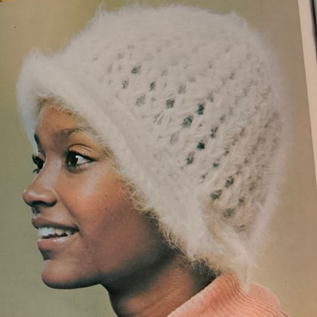 Angora Cloche