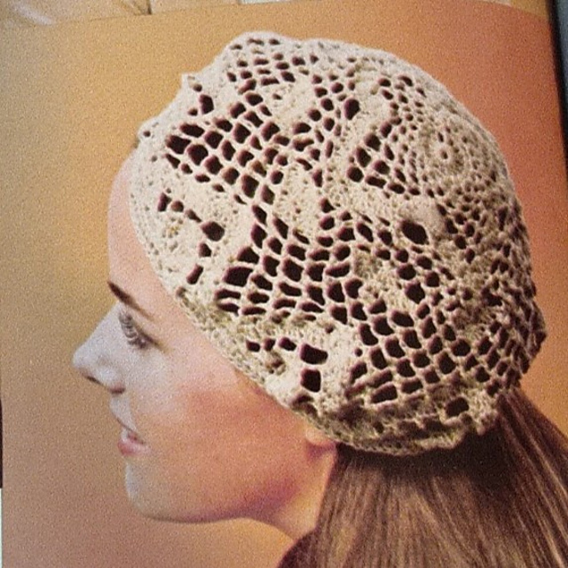 Lacy Doily Beret