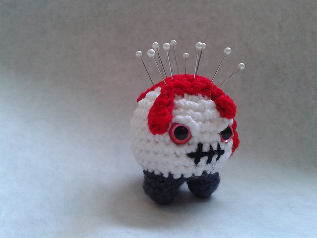 Bloody Crochetlien Pin Cushion