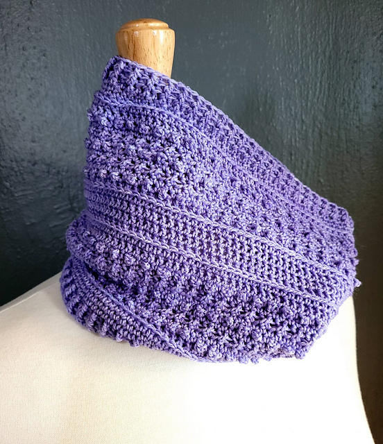 The Acacia Cowl