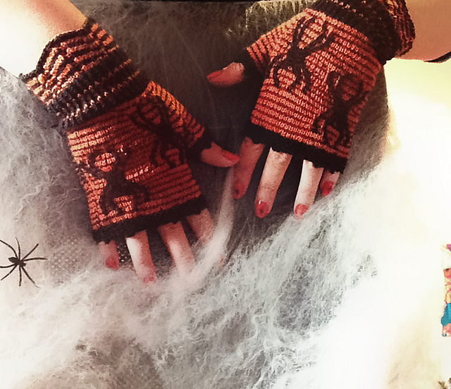 Itsy bitsy mitts