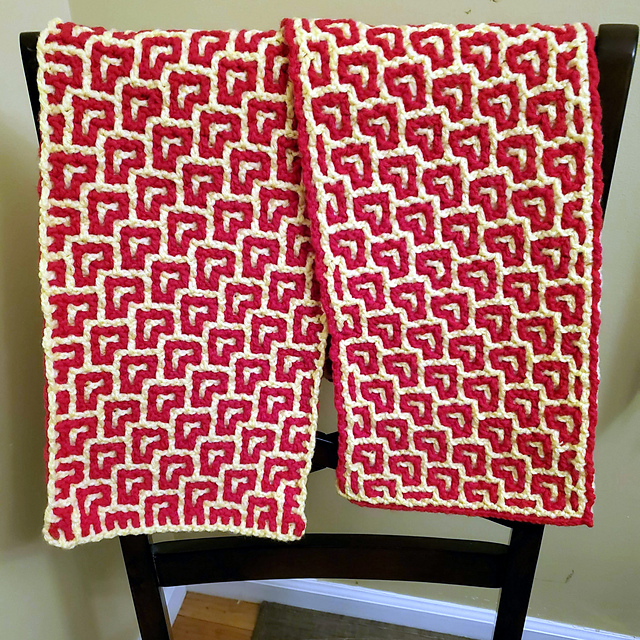 Many Hearts Scarf