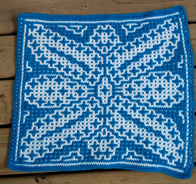 Ravelry: Plus Flower 40 pattern by Ashlee Brotzell