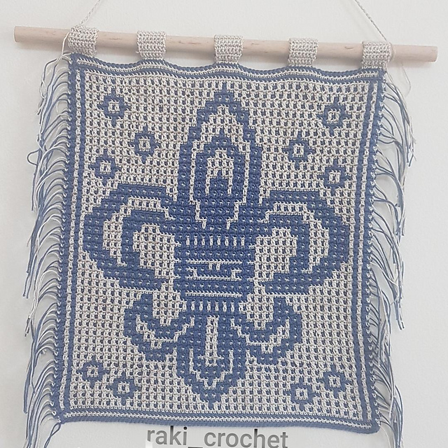 Fleur-De-Lis Wall Hanging