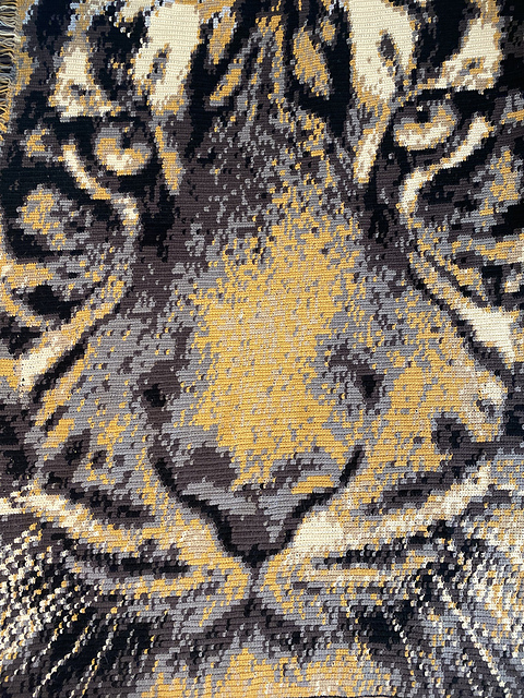 Tiger Graphgan Lap Blanket