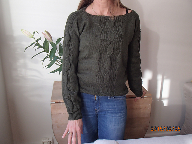 Lily leaf sweater