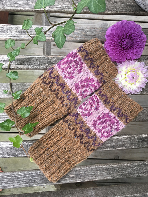Lille rose mittens