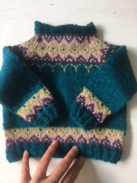 Happyday Sweater