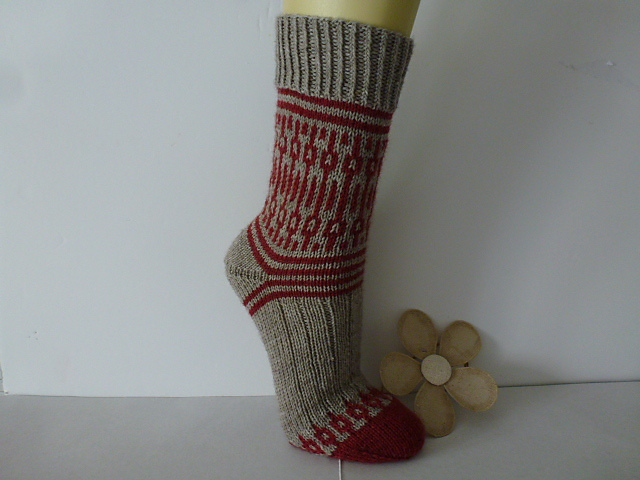 Socke Lilly