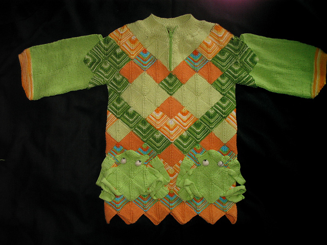 Frogs pullover