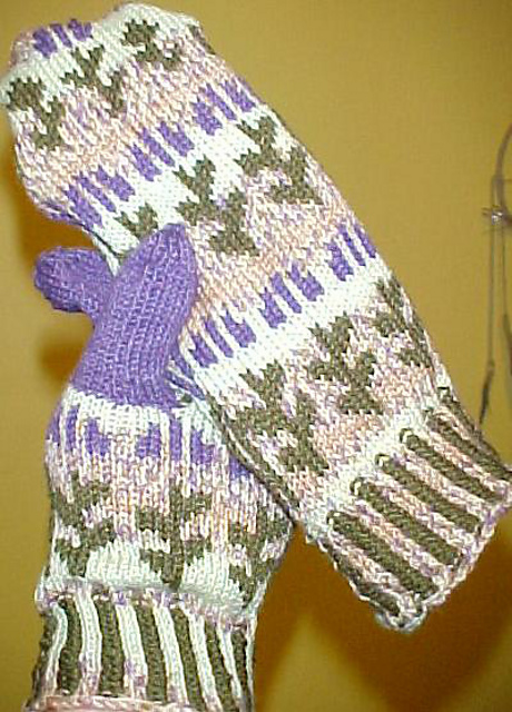 Thistle Mittens