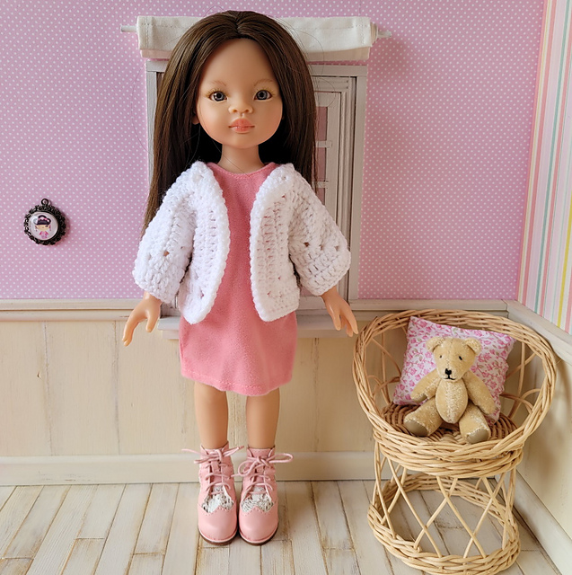 Ravelry: Cardigan Paola Reina pattern by Odile Larranda