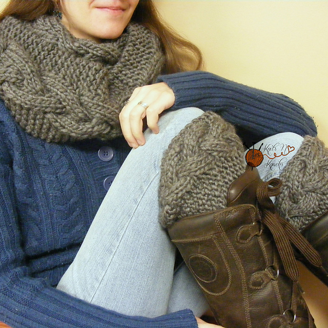 Annabeth Infinity Scarf & Boot Cuffs