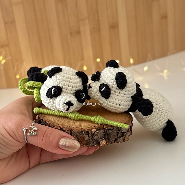 Snap Stress Toy Panda