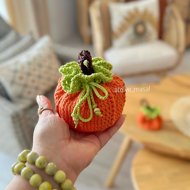 Pumpkin Pouch & Basket