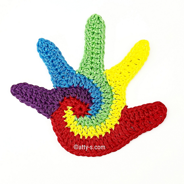 Ravelry: Swirly Hand pattern by Atty van Norel