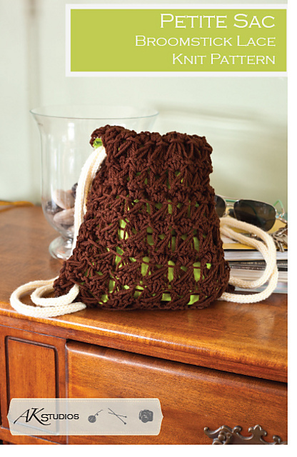 Broomstick Sac