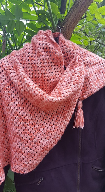 Light blended shawl