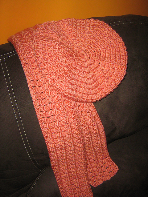 Bobble Scarf