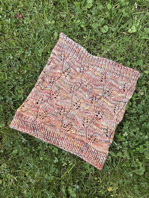 Falling Leaves Cowl