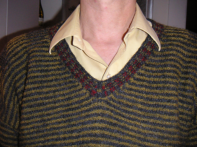 Shadow Pullover