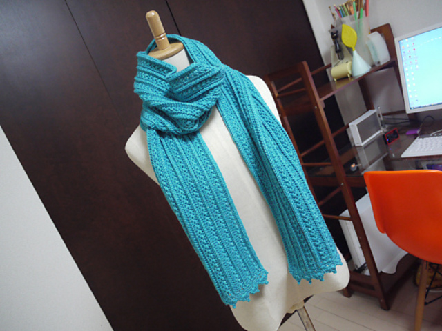 p.9 Scarf マフラー