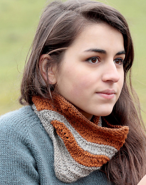 Fearne Cowl