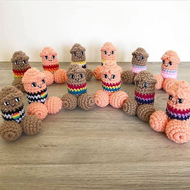 Queer Teeny Weenies