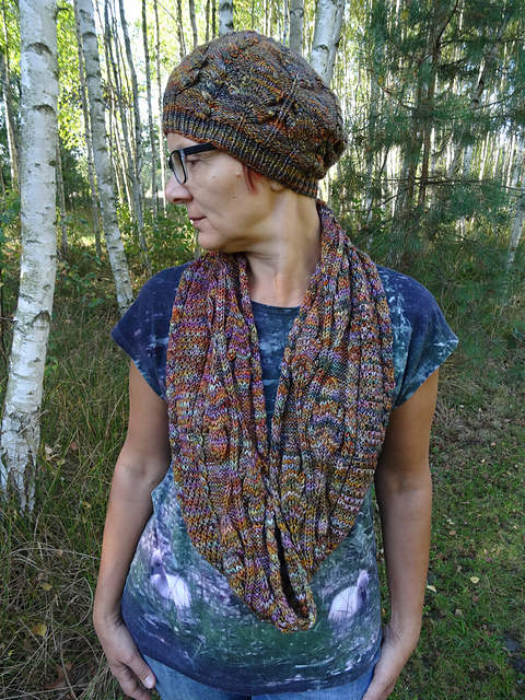 Autumnal oak cowl