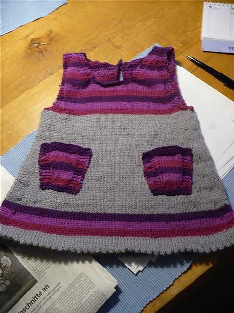 Kleid mit Taschen