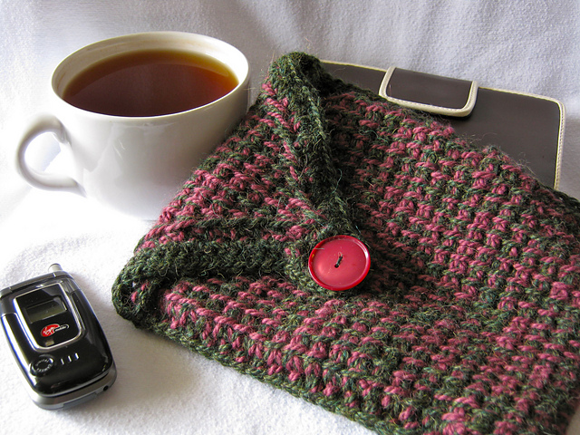 Padding: Tunisian iPad Case