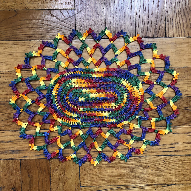 Oval Centerpiece