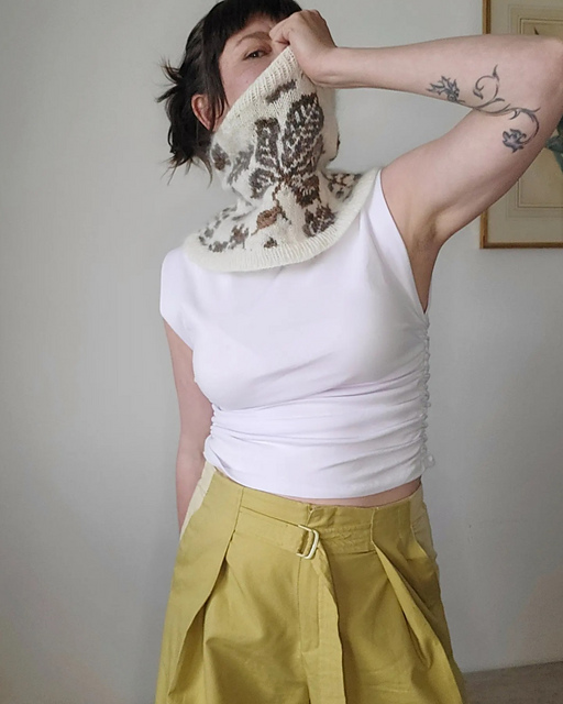 Leaves cowl