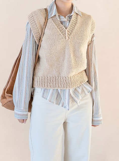 New Teddywool Kitsch V-neck Vest