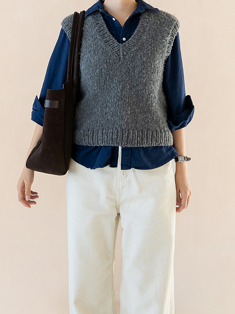 Wool-Al-Co Basic V-Neck Vest