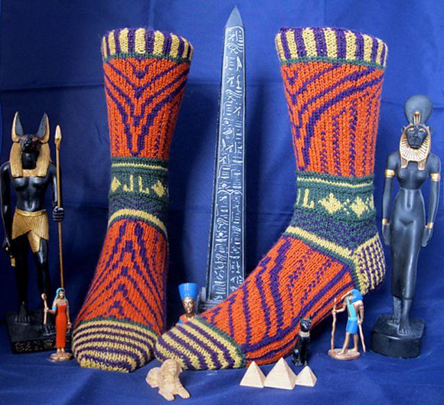 Trip Up The Nile Socks