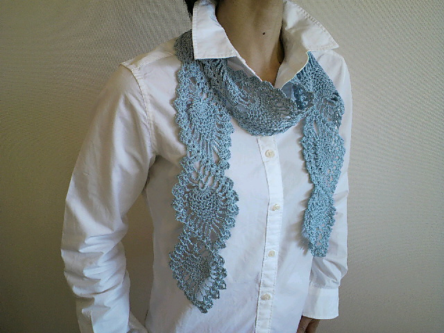 Pineapple stole