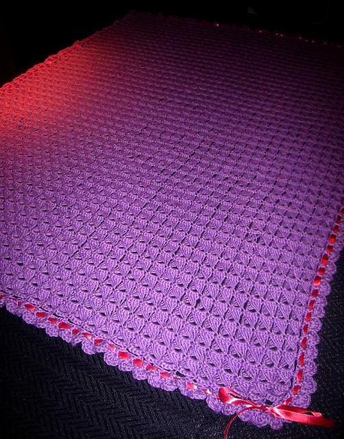 Broomstick Lace Afghan