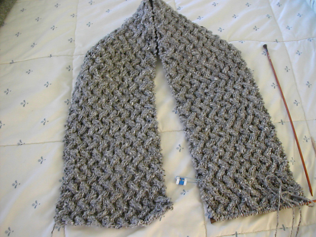 Lattice Scarf