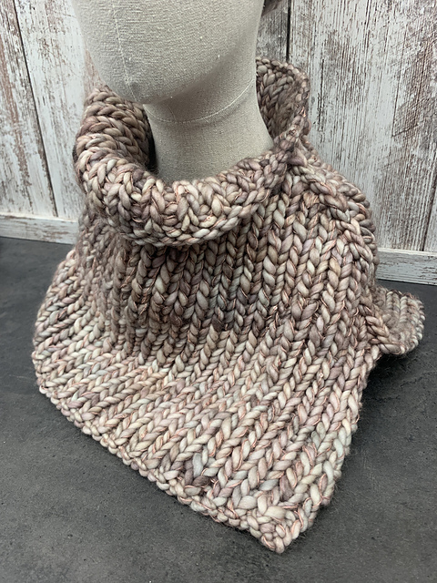 Sumptuous Chunky Cowl
