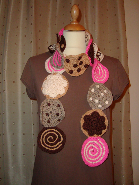 Cookie Scarf